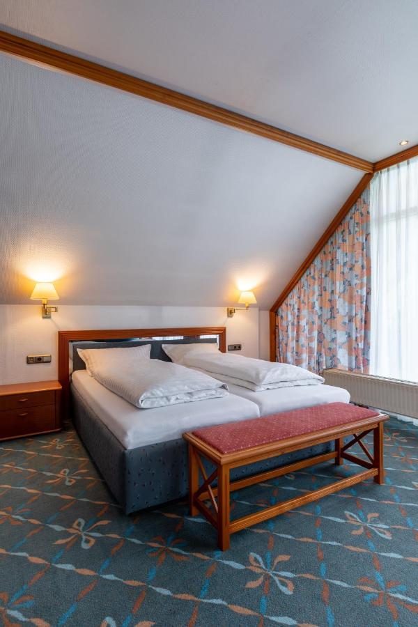 Hotel Wittekindsquelle Bad Oeynhausen Ngoại thất bức ảnh